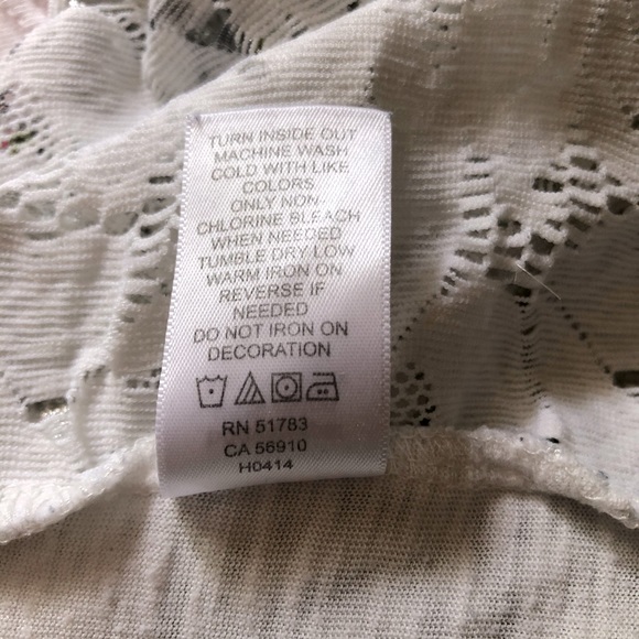 Maurice’s White Rock Glam Racerback Tank - Picture 7 of 7